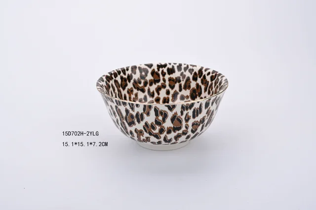 Leopard bowl with golden line