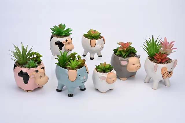 Ceramic animal pot