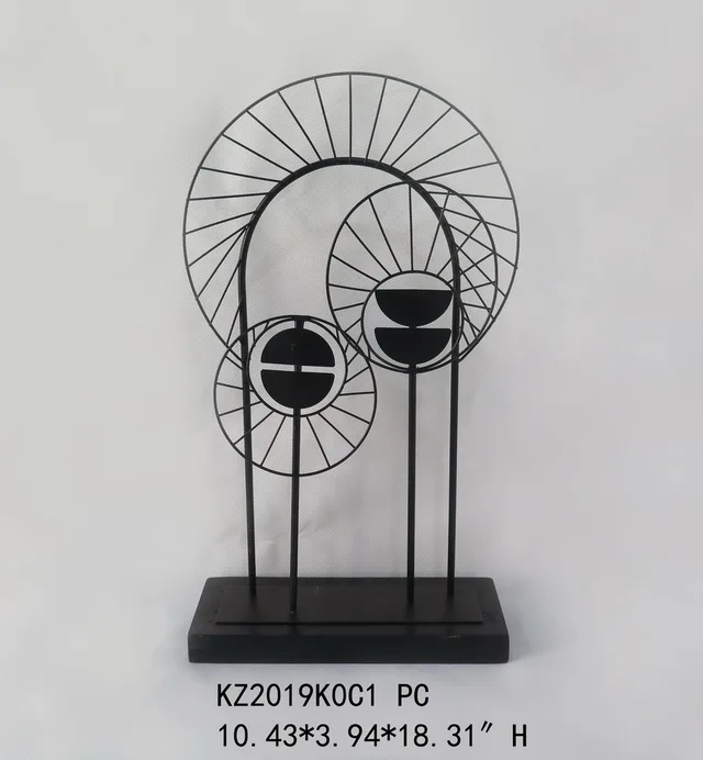 Metal/wood table decor