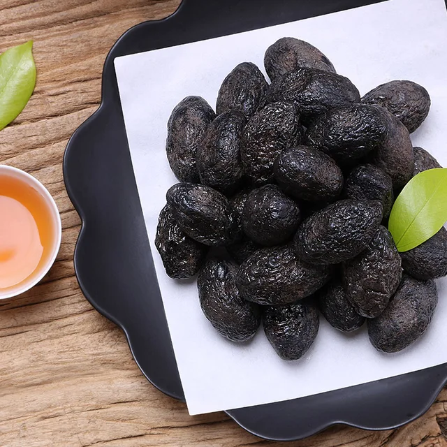 Refined olive fruit snack with 500g flat olives in bulk