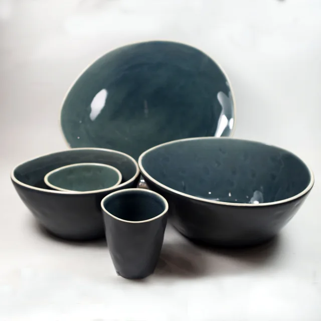 Stoneware in Crackle glaze