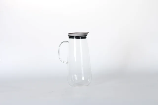 1.3L glass jug with handle