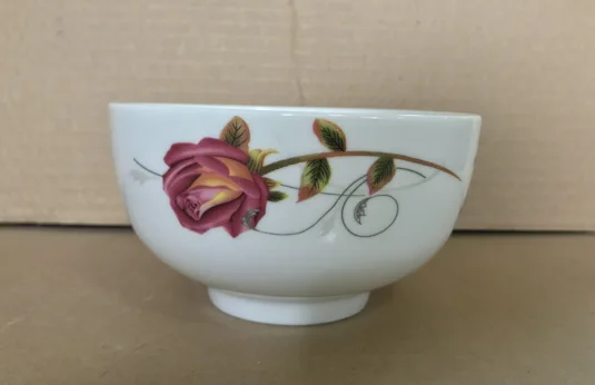 Indonesia porcelain dinner ware