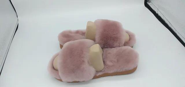 Lambskin wool slipper