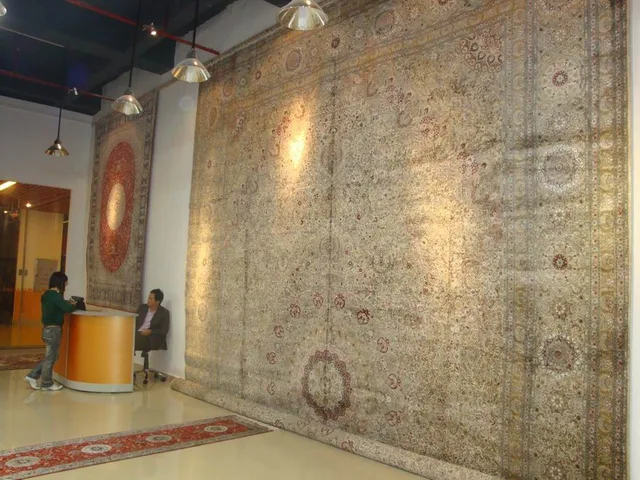 Specializing in the production of wool, silk material giant hand Persian carpets