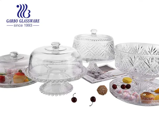 High-white footed glass cake plate with the engraved pattern for party hotel