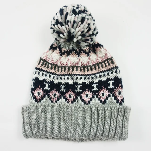 Ladies jacquard beanie with pompom