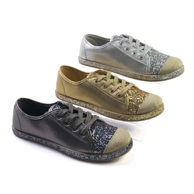 Women's shoes