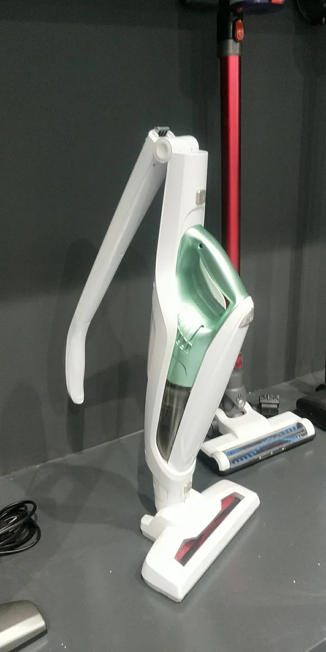 Handheld Vacuum