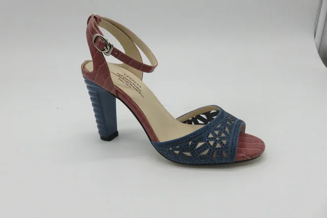 Lady's sandals