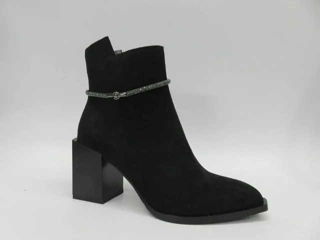 Lady's booties