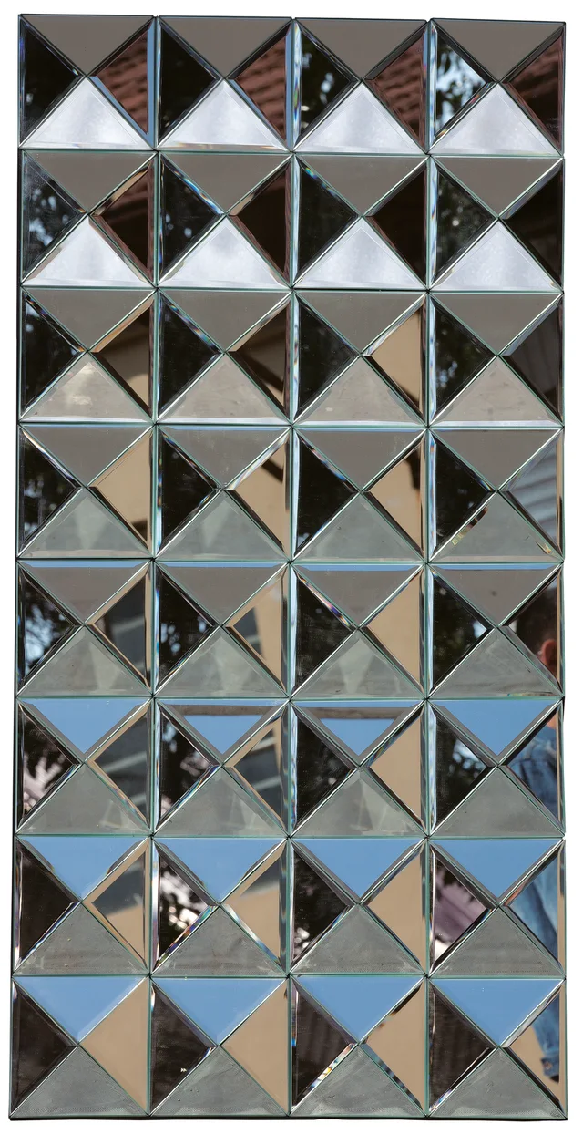 15f-563 Mirror