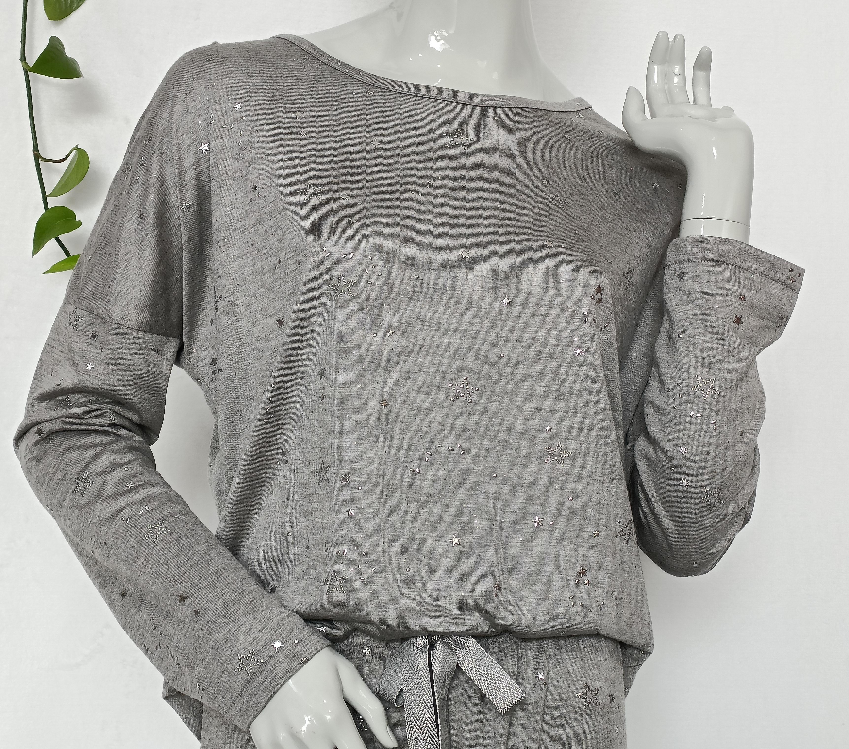 Ladies viscose pyjamas set