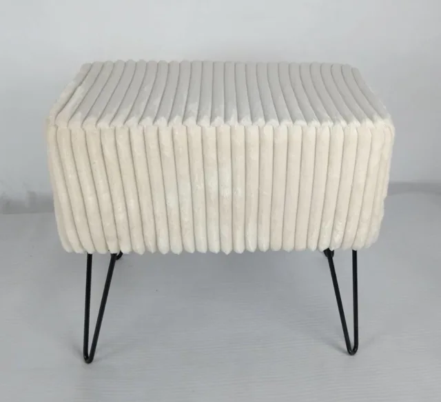 YR21032735 Zhengheshun Bedroom furniture Stool in corduroy with black iron leg