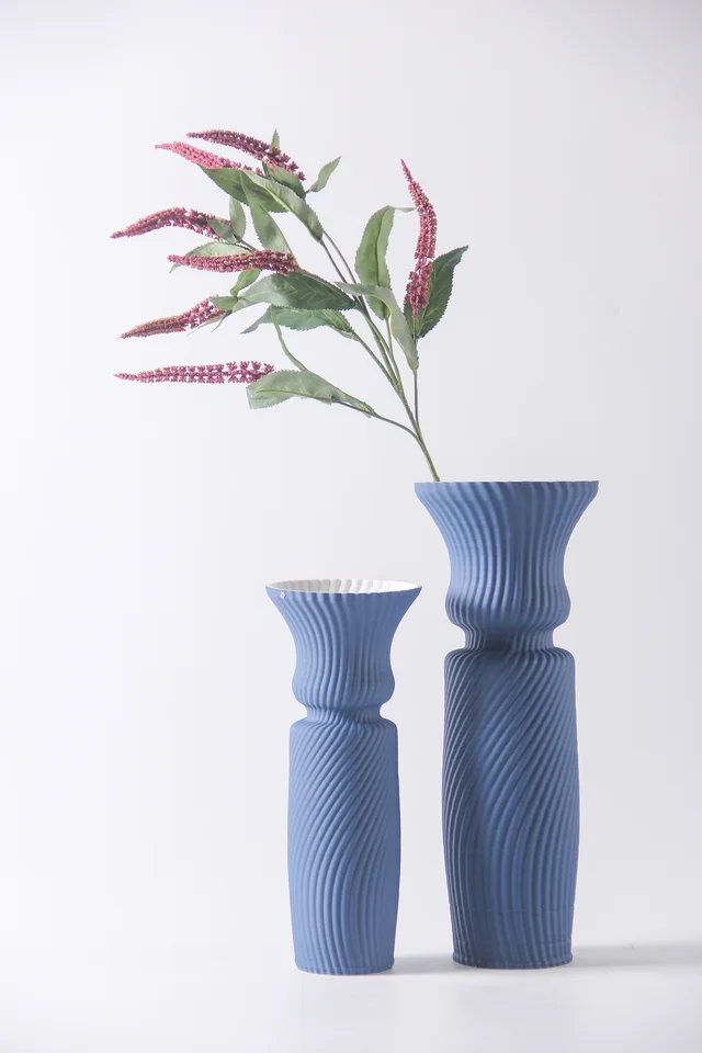 High temperature decorative porcelain vase