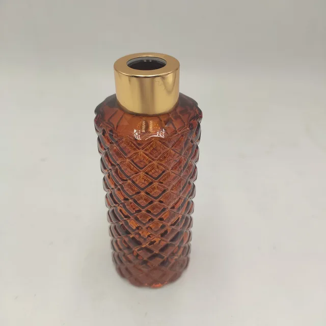 150 ml embossed pressed glass diffuser with amber color