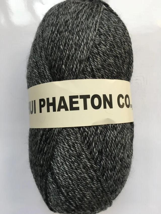 Acrylic yarn