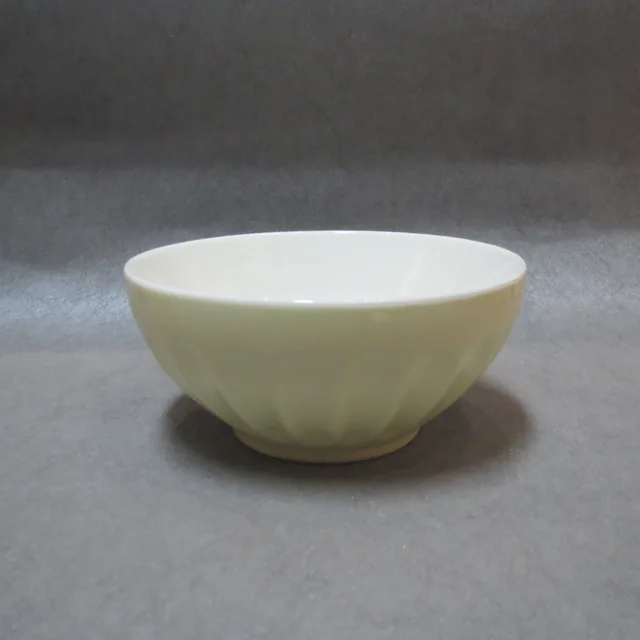 Embossed glaze tableware