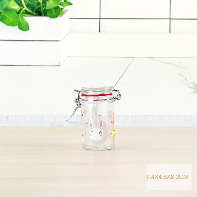 Glass canister