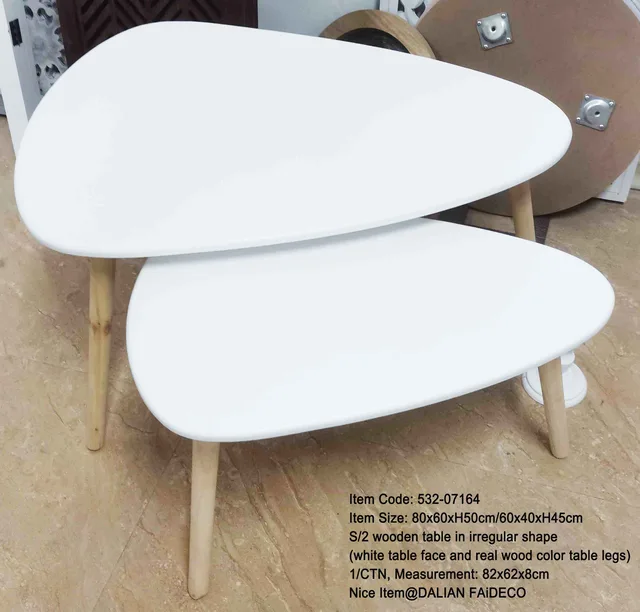 Set 2 Wooden table in irregular shape
