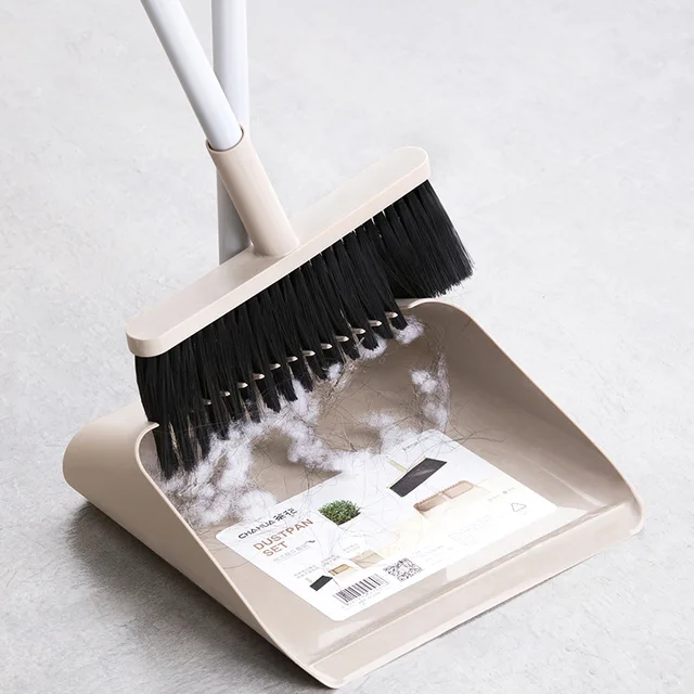 Plastic rotated and snap joint dustpan with PET soft broom serrated edge to comb hairs