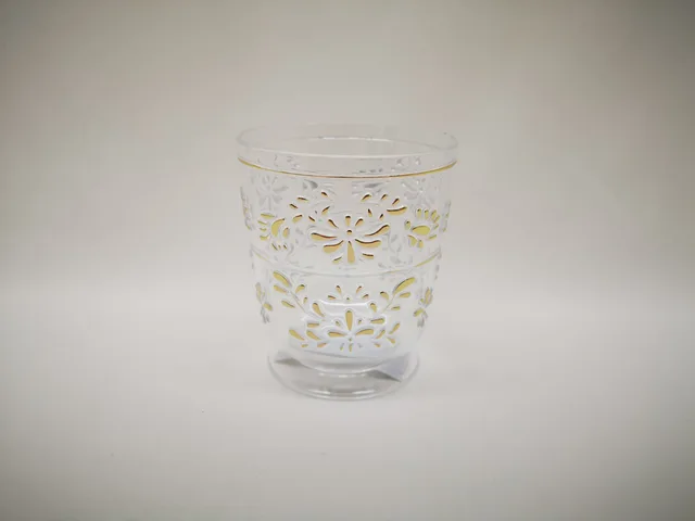 Plastic tumbler