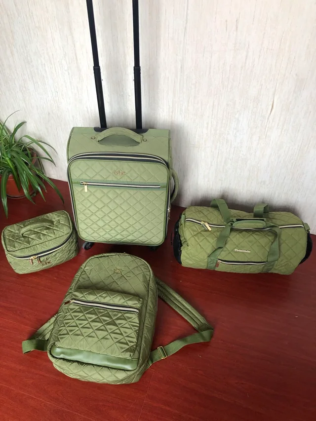 Quilted luggage set