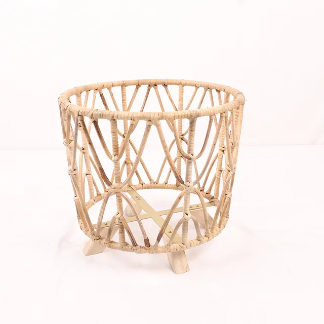 Flower pot