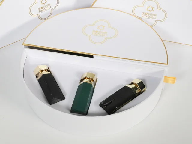 Perfume box