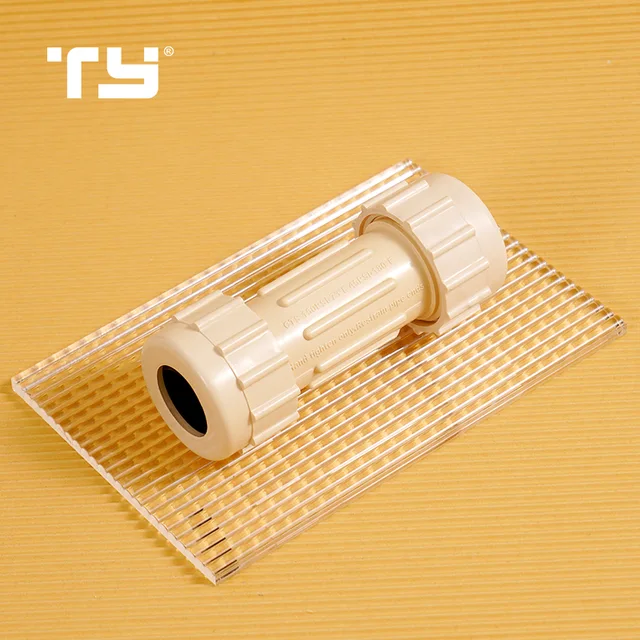 CPVC Pipe fitting Plastic fitting Plastic tube fitting COMPRESSION COUPLING