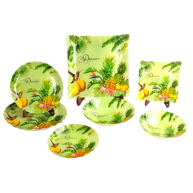 Glass dinner set