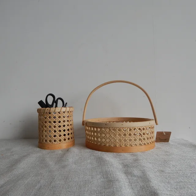 Indonesia rattan pen holder