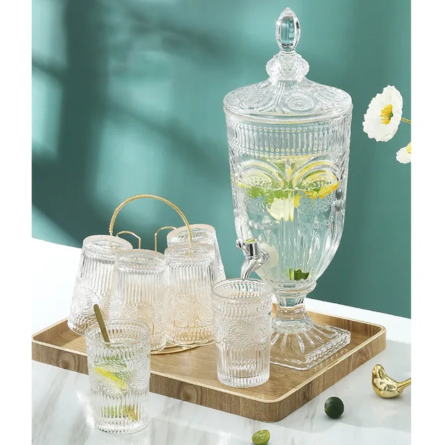 Glass beverage dispenser