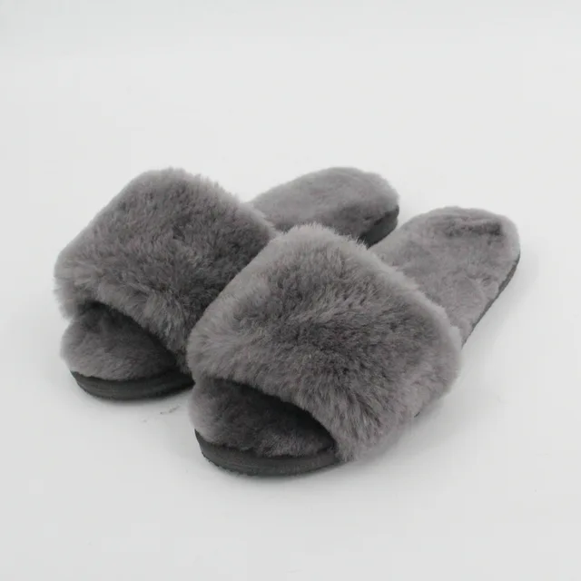 Slipper ,sheep fur slippers