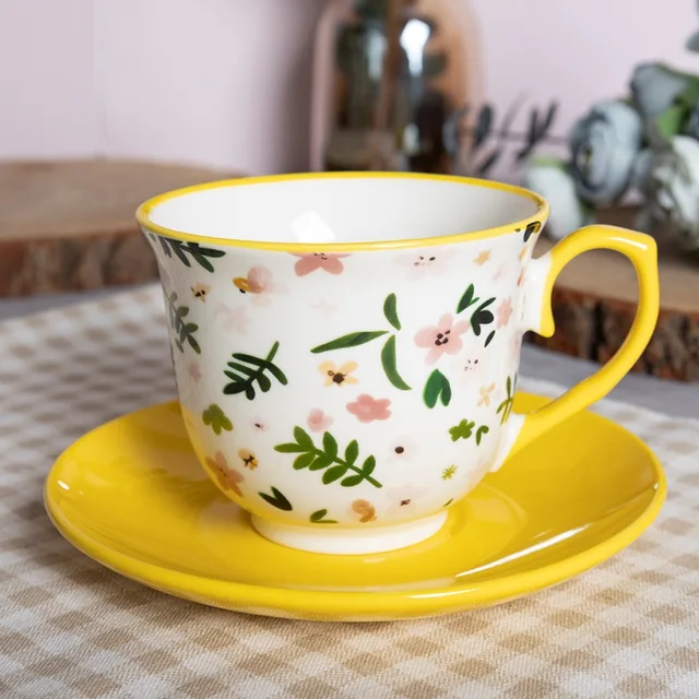 Wholesale 9OZ Espresso Cup and Saucer with Flower Decal Coffee Cup and Saucer for Holiday Gifts