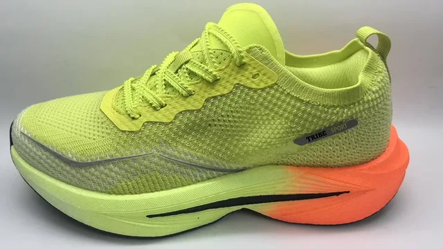 Casual shoes