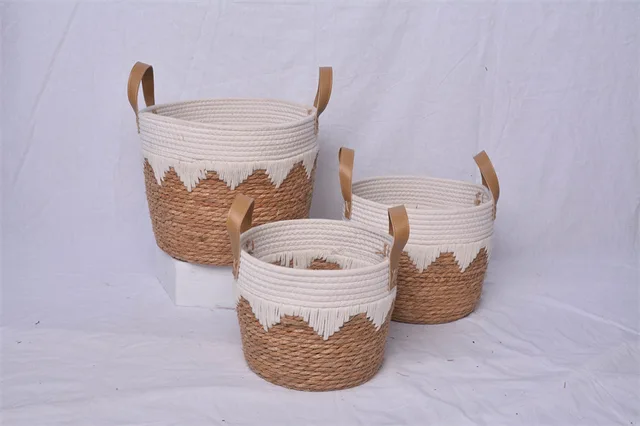 Grass rope storage basket
