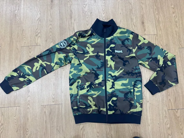 Men's camo jacket