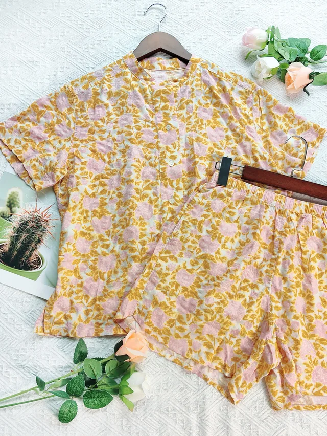 Women's Cotton-Like Yellow Pink Floral Stand Collar Short Sleeve & Shorts Loungewear Set