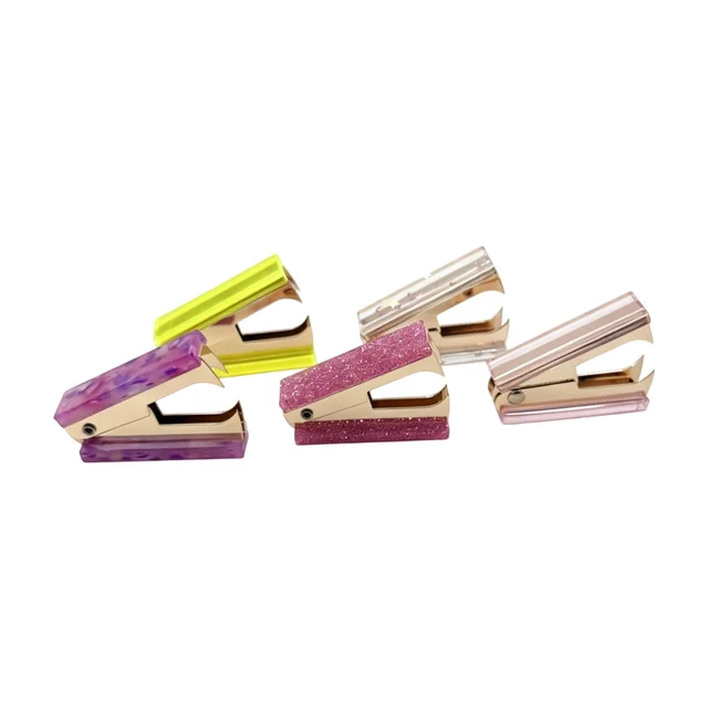 Acrylic staple remover